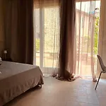 Borgo Del 4* Сан-Джемини